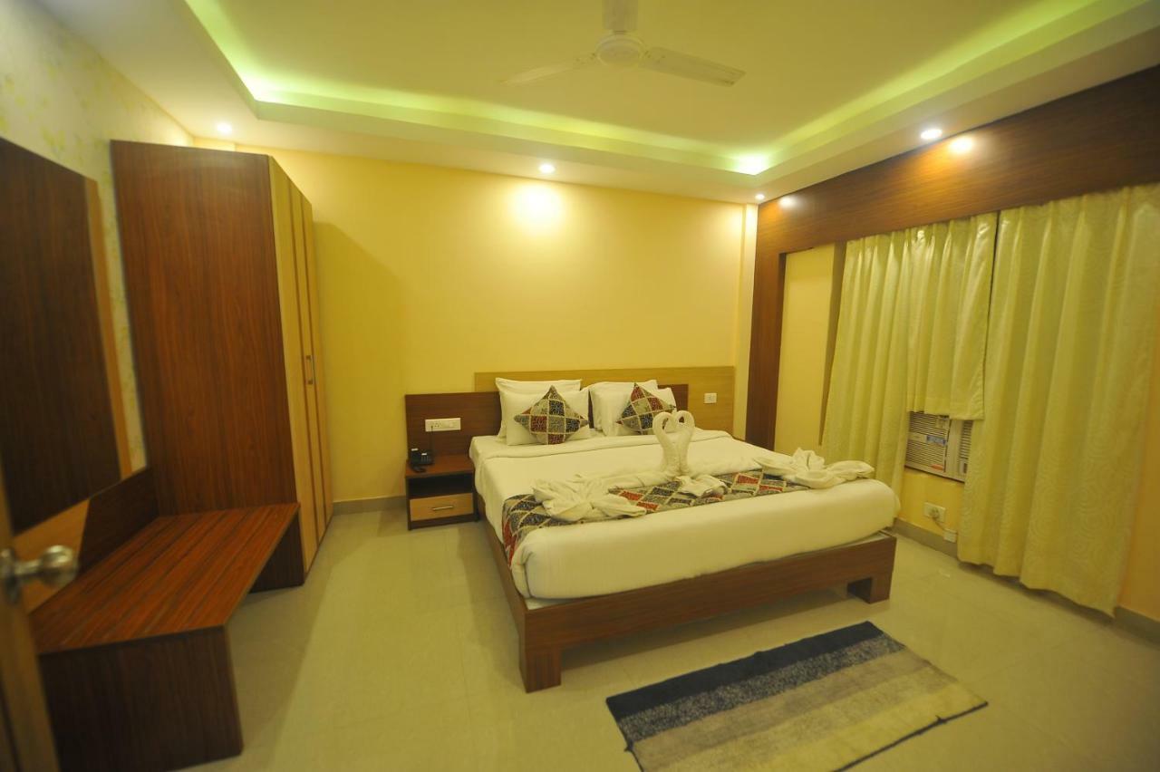 Pipul Hotels And Resorts 400 Meter From Sea Beach بوري المظهر الخارجي الصورة