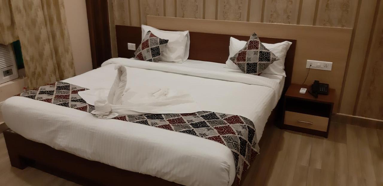 Pipul Hotels And Resorts 400 Meter From Sea Beach بوري المظهر الخارجي الصورة