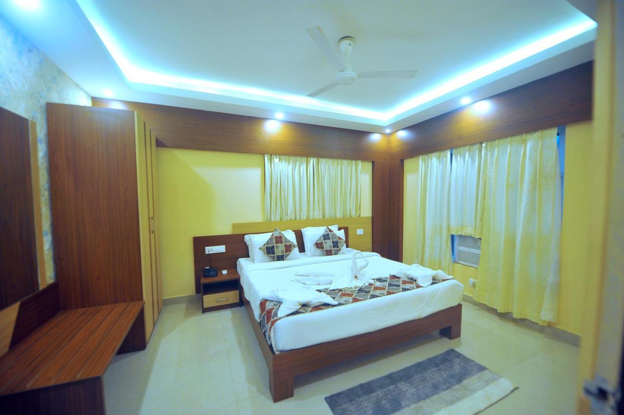 Pipul Hotels And Resorts 400 Meter From Sea Beach بوري المظهر الخارجي الصورة