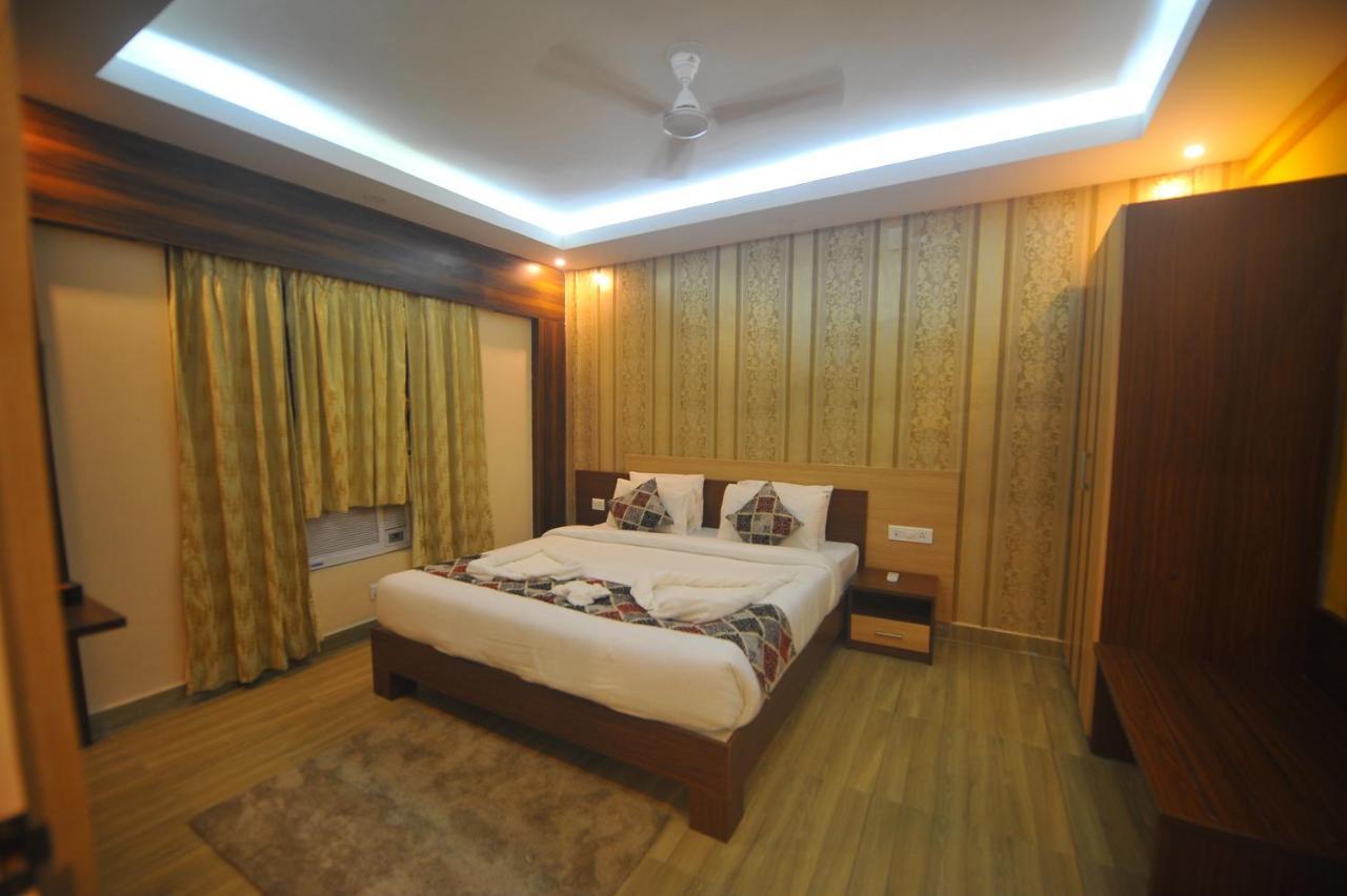 Pipul Hotels And Resorts 400 Meter From Sea Beach بوري المظهر الخارجي الصورة